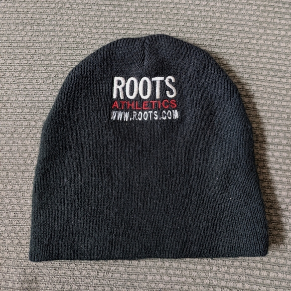 Roots Molson Canadian beanie hat - Picture 3 of 4
